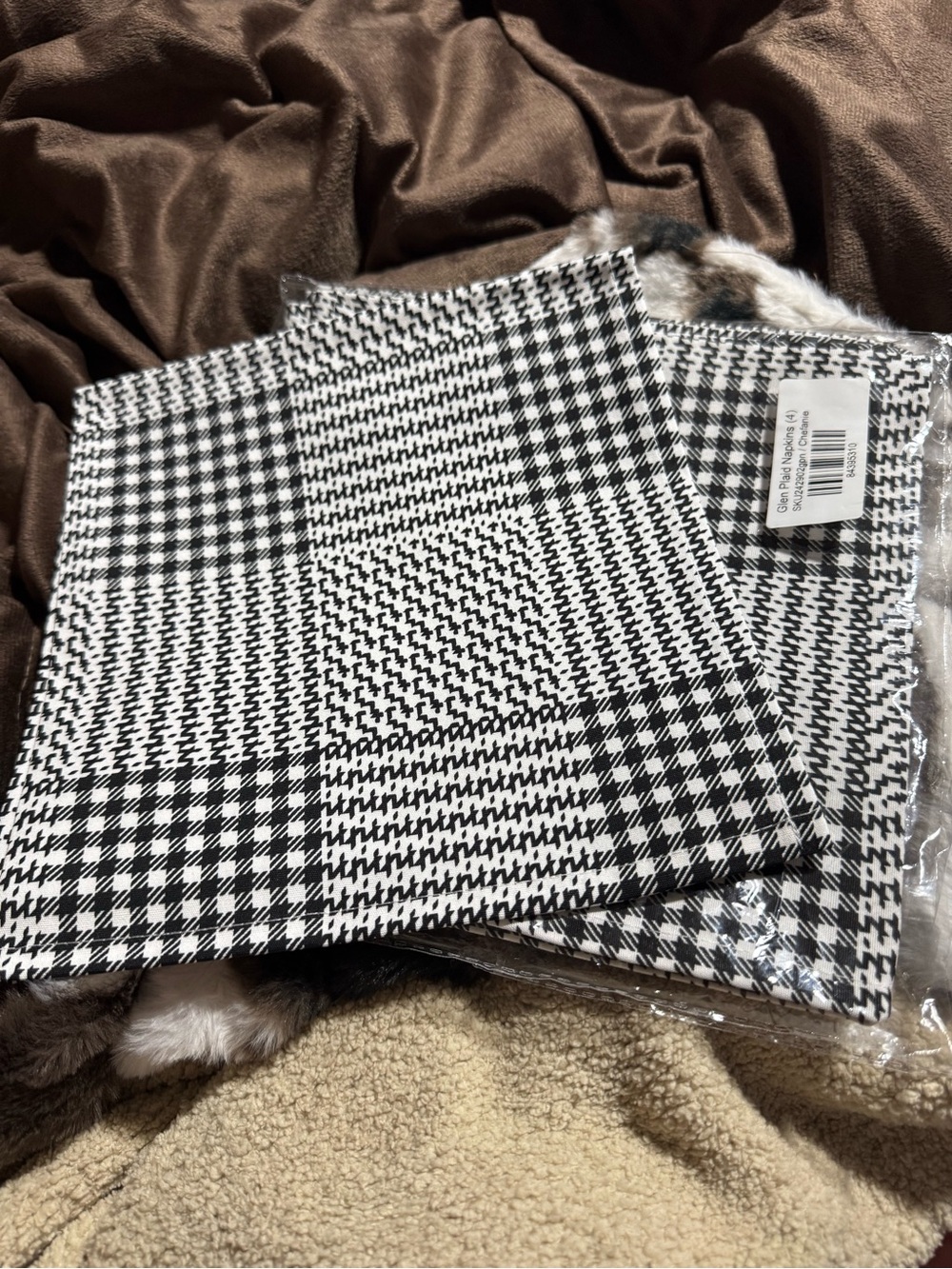 Chefanie Glen Plaid Cotton Dinner Napkins 18.5"x18.5" Black & White Set of 4 NIB